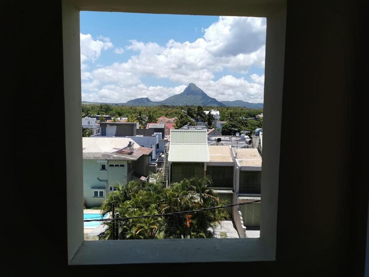 Rayon Vert Bleuphorie Beach Apartment Flic-en-Flacq Εξωτερικό φωτογραφία